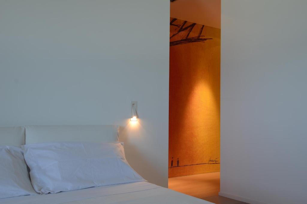 Moma Suites Private Beach Molfetta Kamer foto