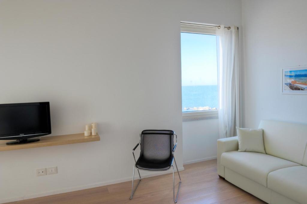Moma Suites Private Beach Molfetta Kamer foto