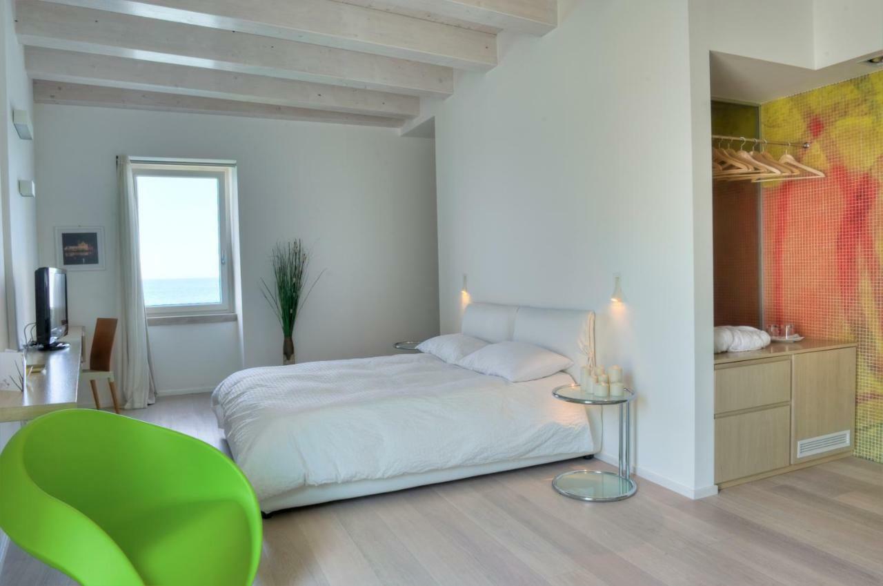 Moma Suites Private Beach Molfetta Buitenkant foto