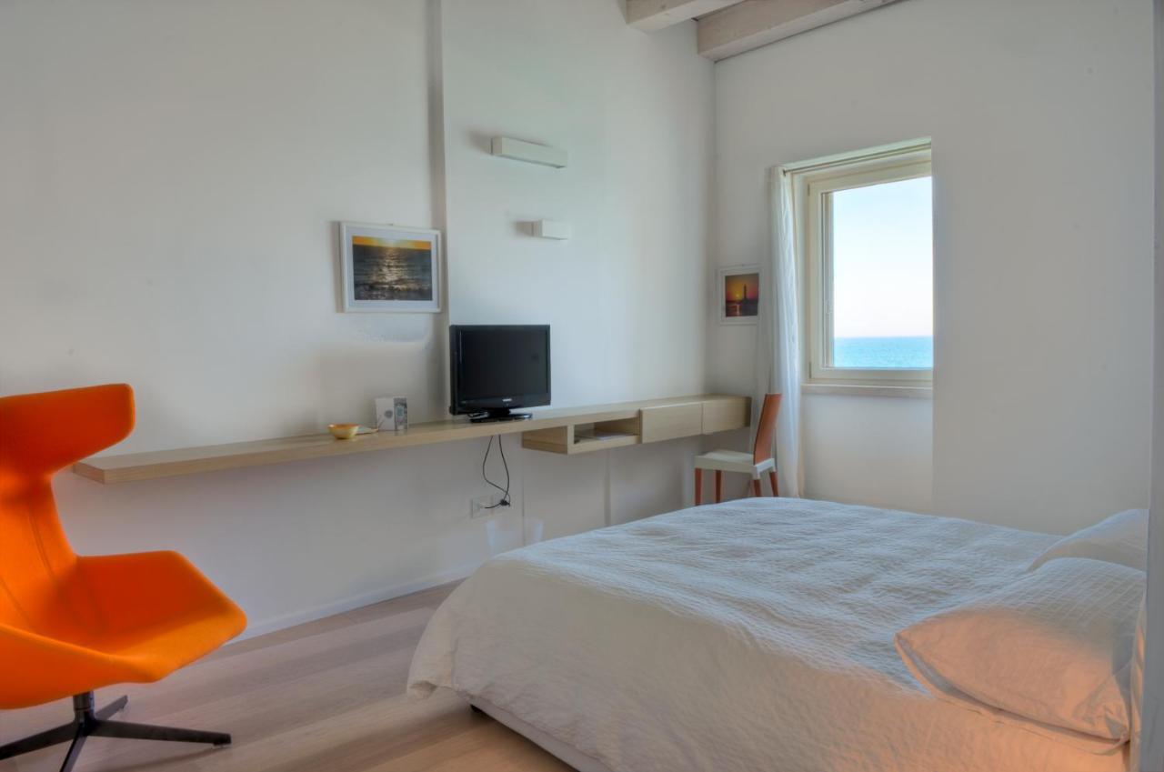 Moma Suites Private Beach Molfetta Kamer foto